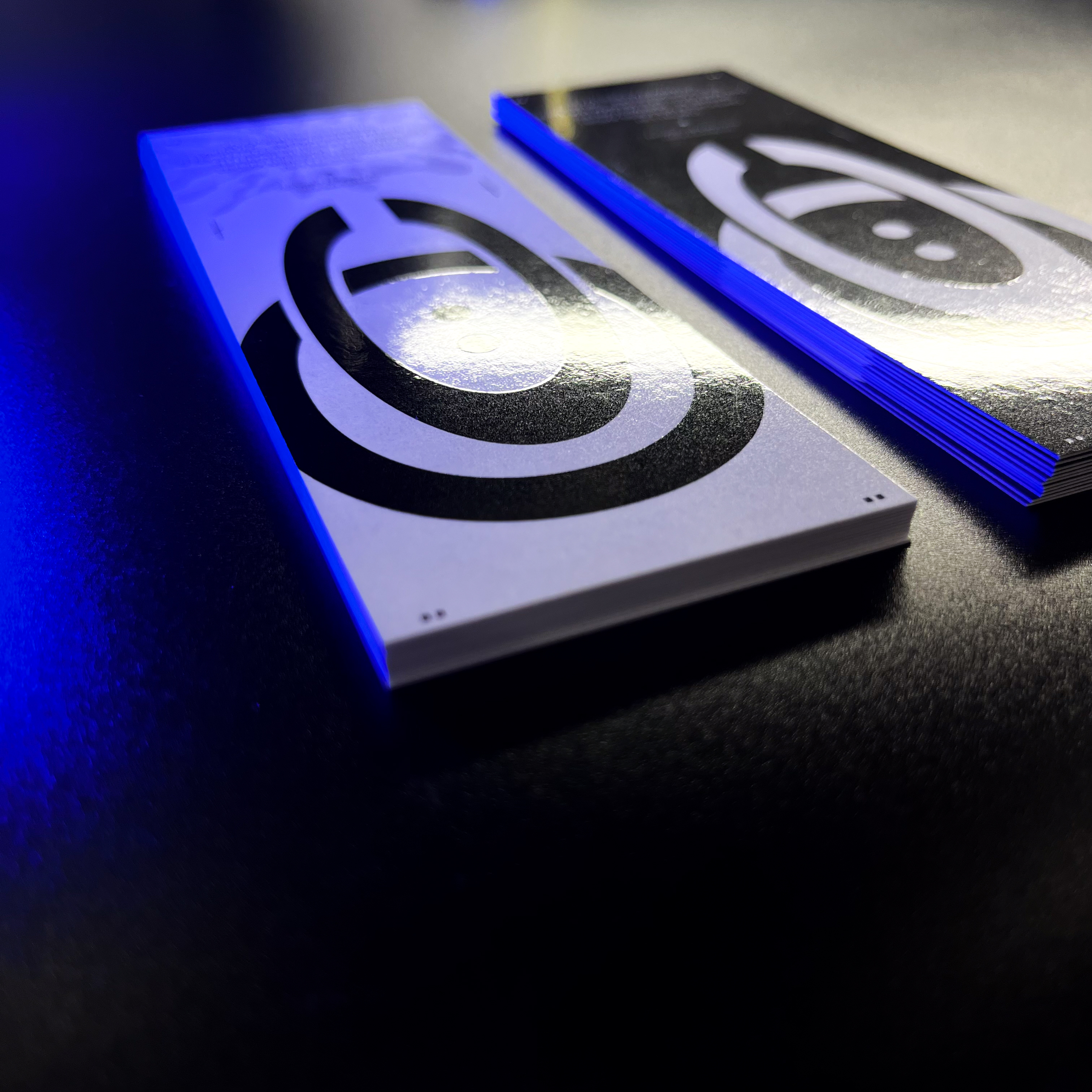 Закладки, стикерпаки, постеры и прайс для художника и дизайнера Сергея Островского