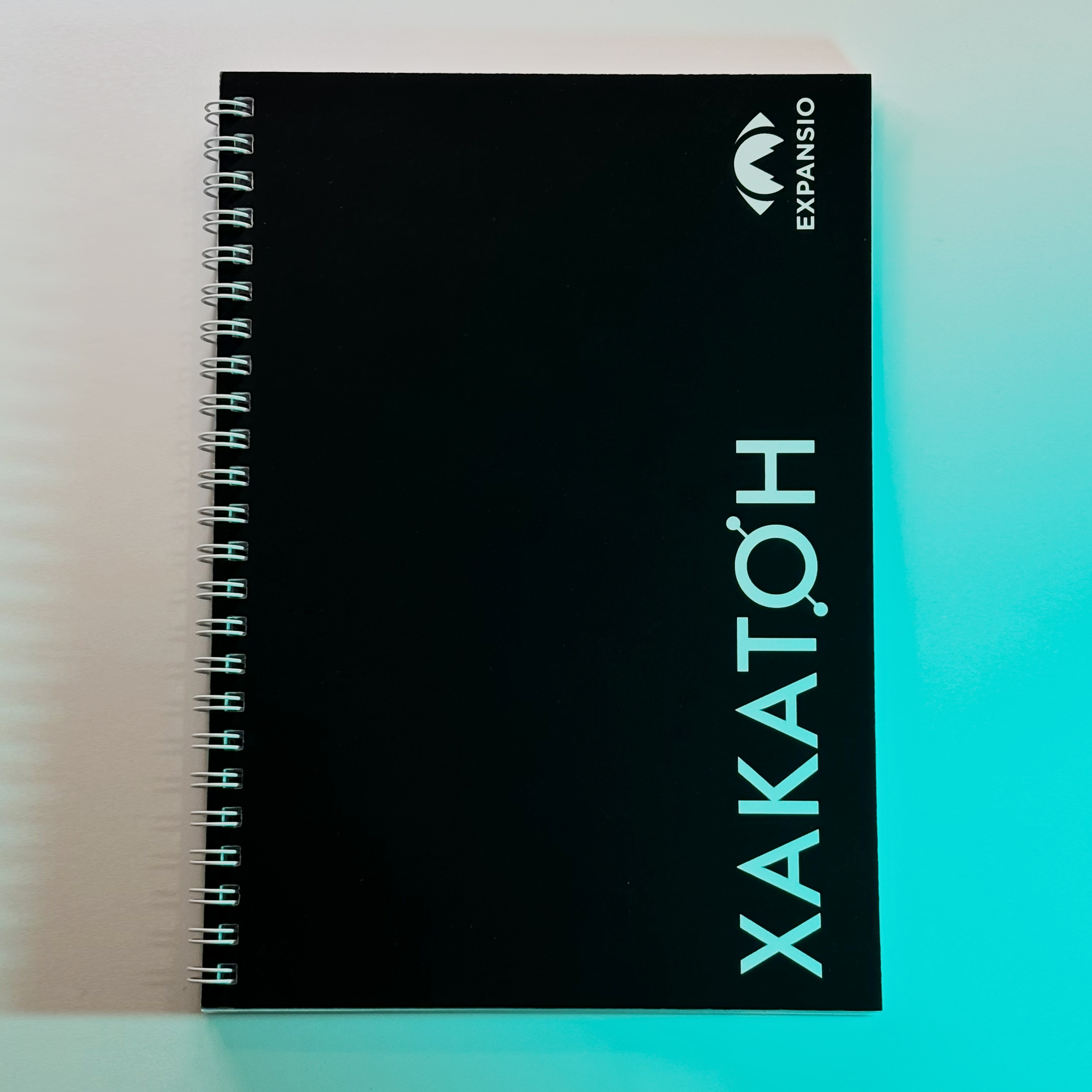 Блокнот, бейдж, ручка и карандаш для хакатона Expansio