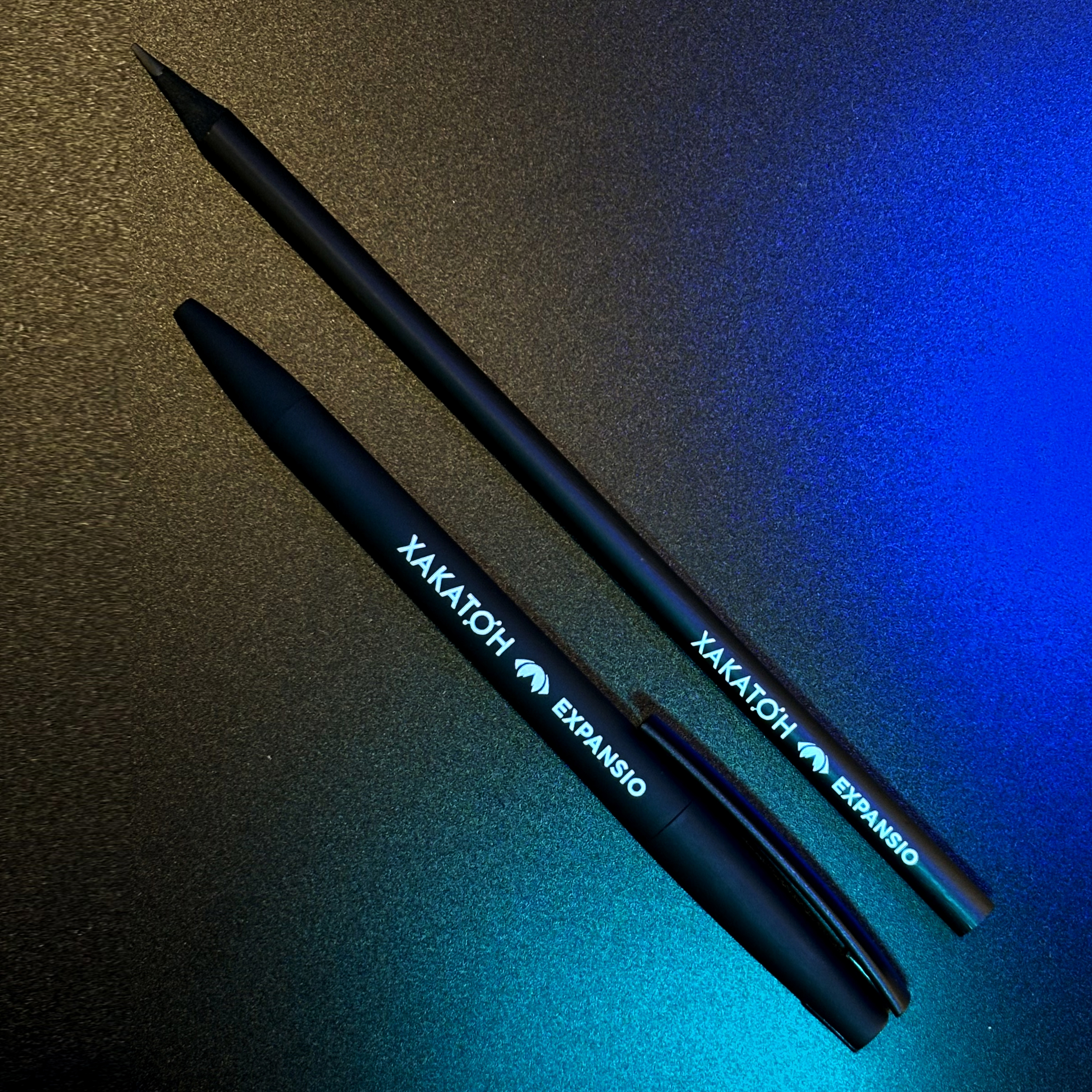 Блокнот, бейдж, ручка и карандаш для хакатона Expansio