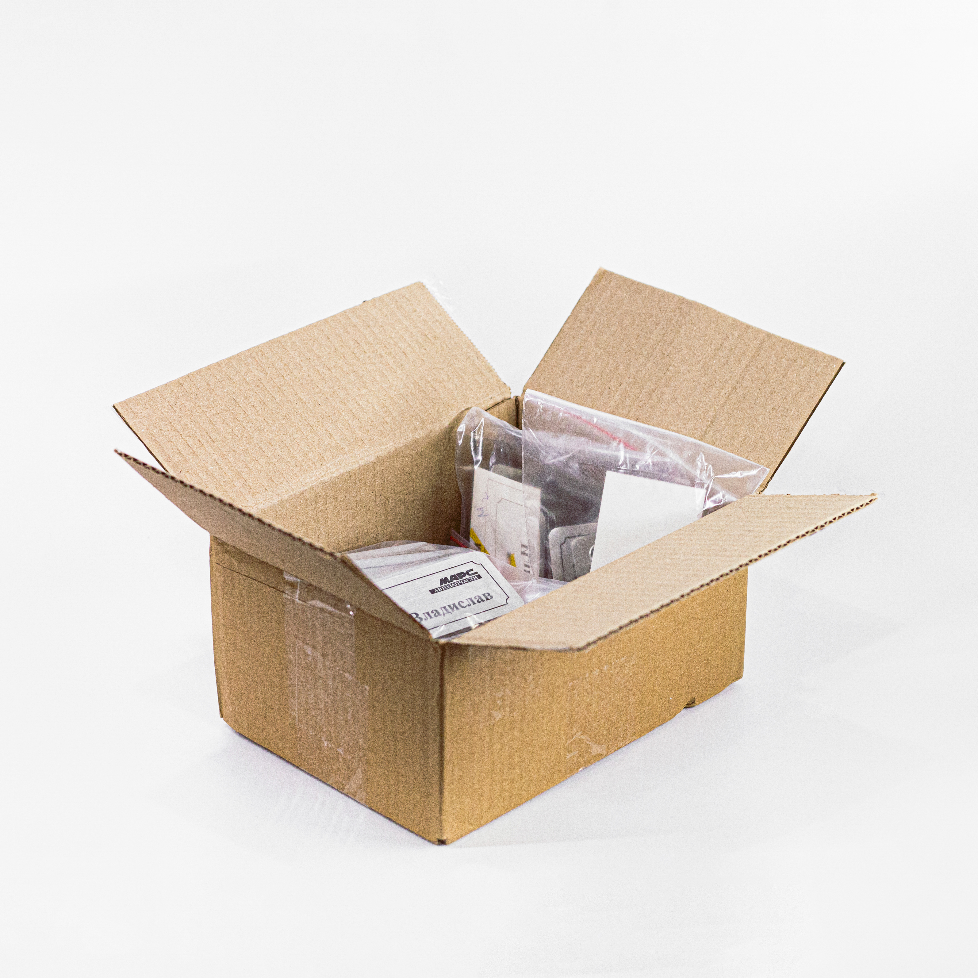 Бейджи для сети магазинов МАРС-АВТОЗАПЧАСТИ