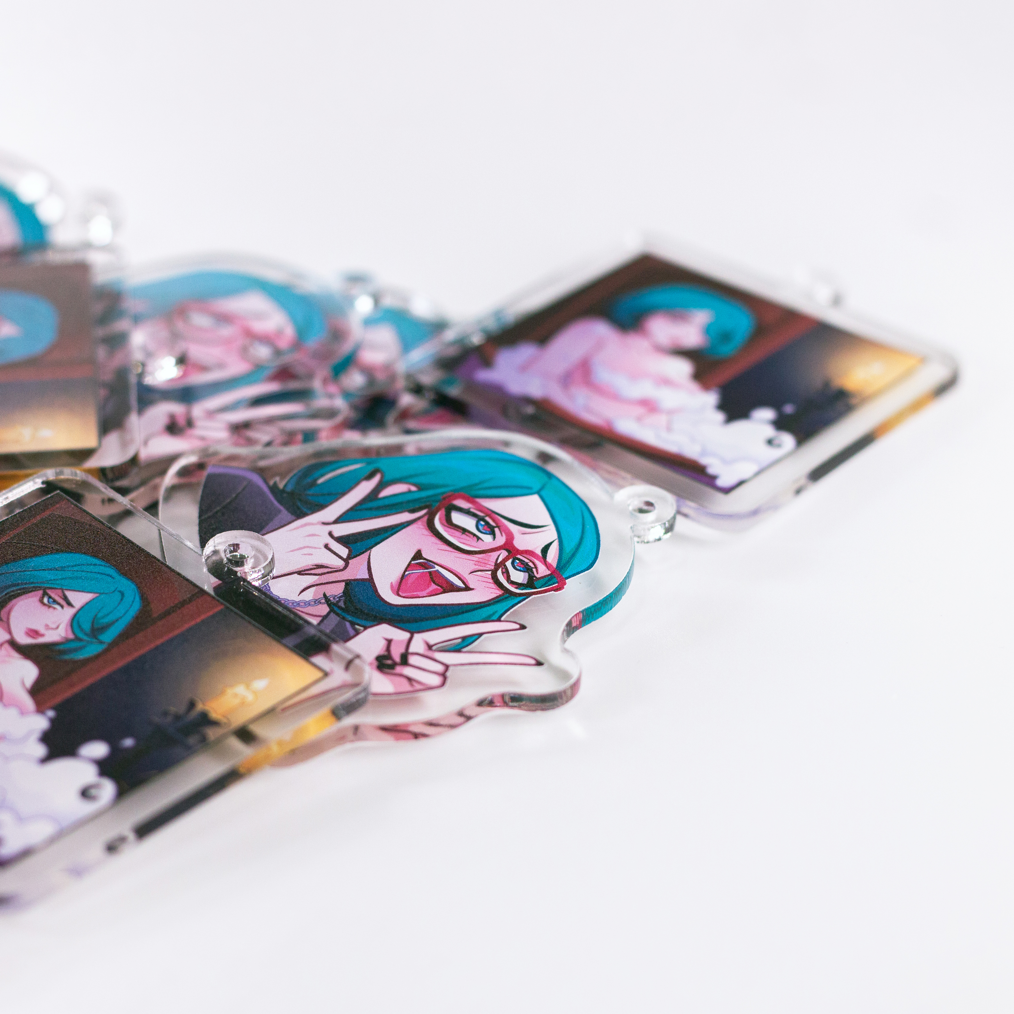 Акриловые брелоки для художника Таку Уори