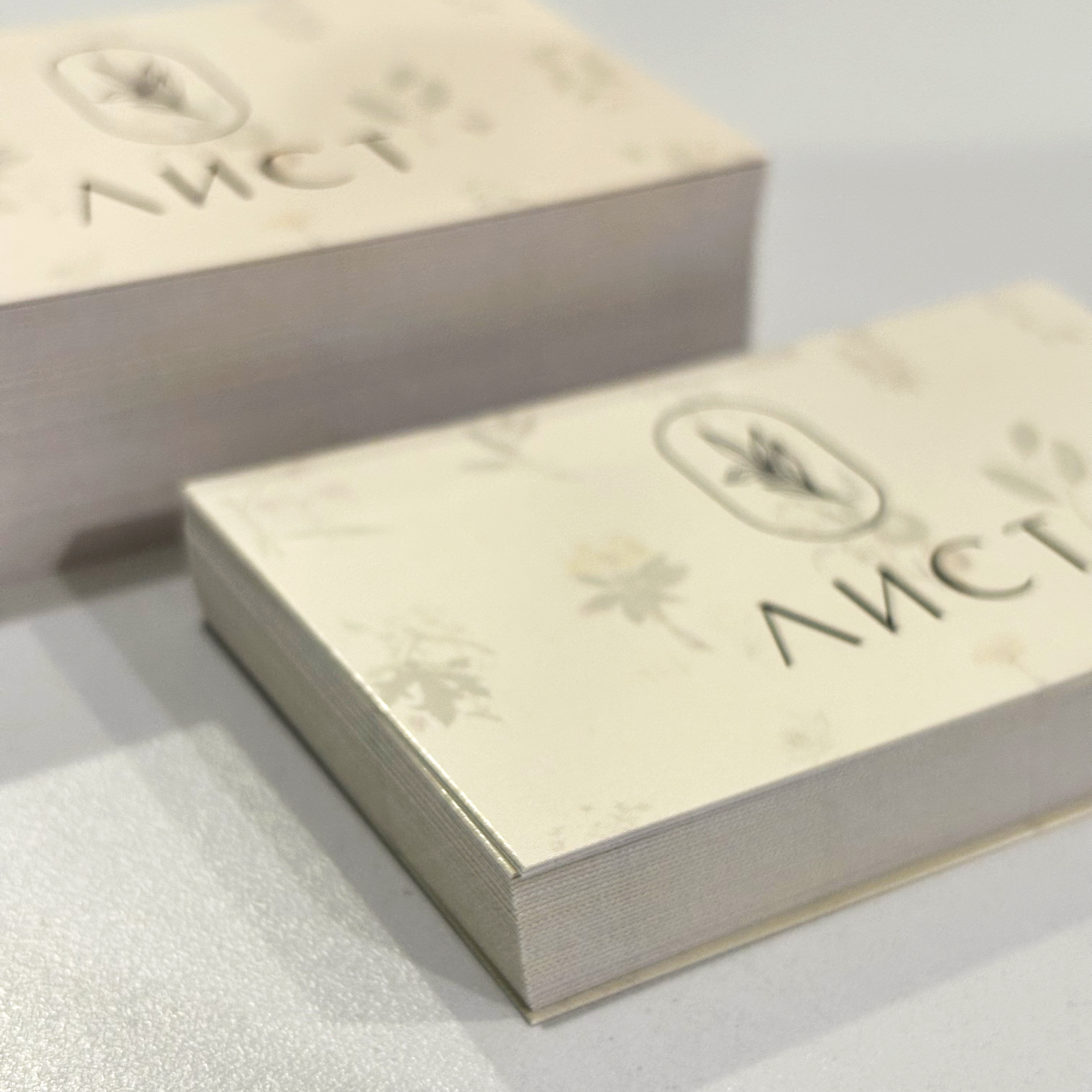 Визитки для магазина Лист