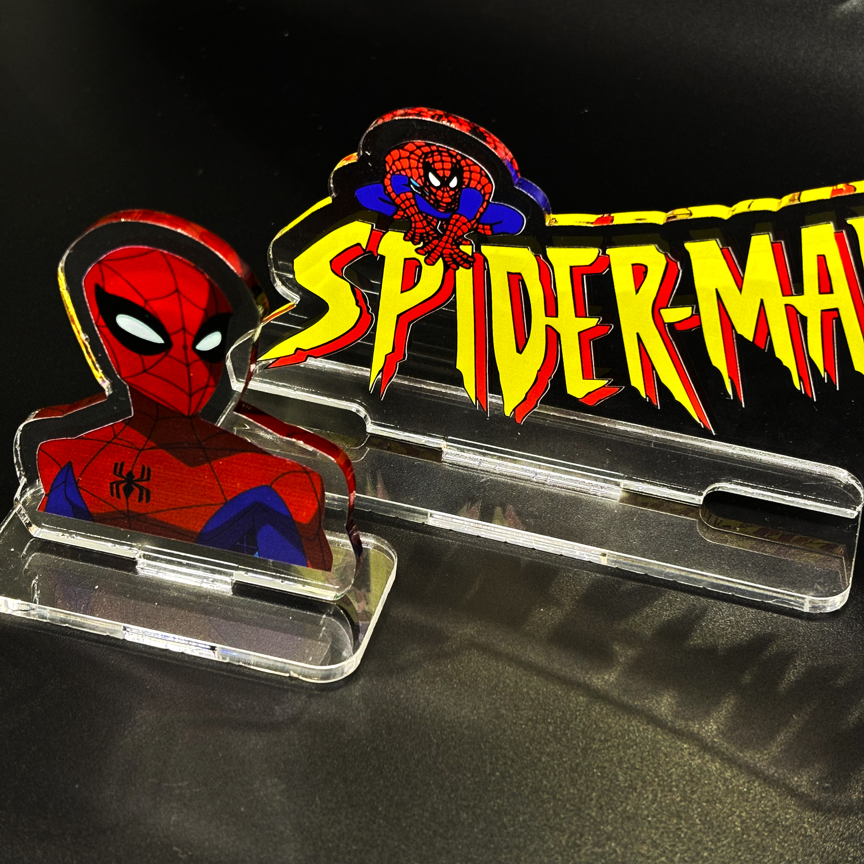 Акриловые фигурки с мульт-персонажами