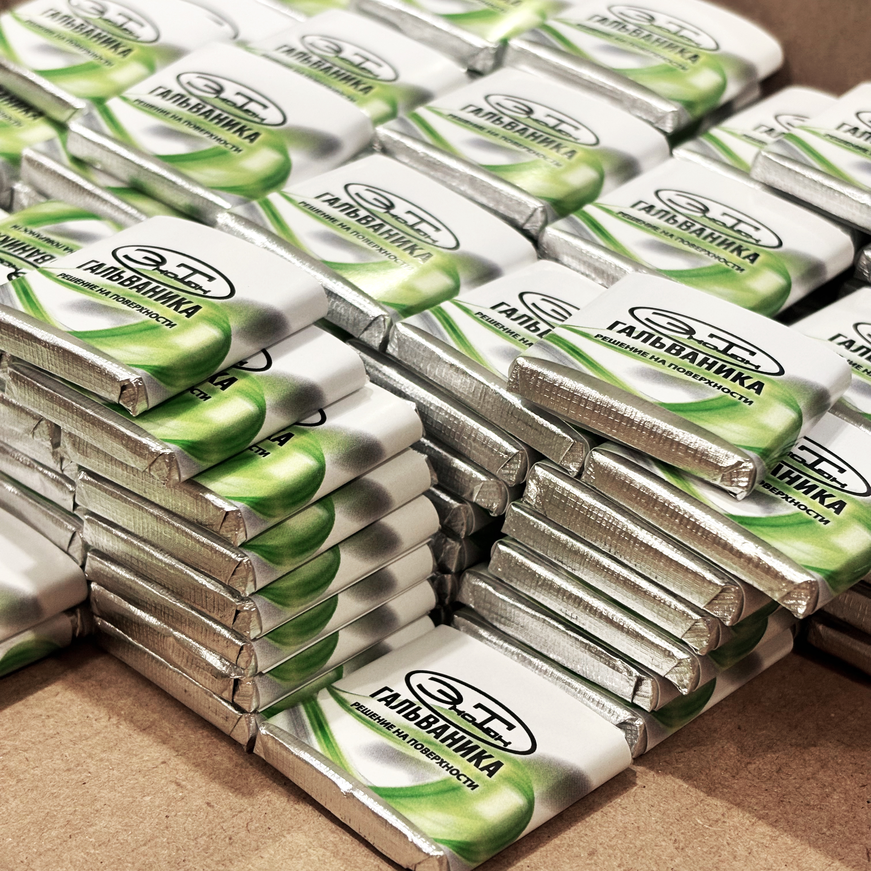 Шоколад, ручка и блокнот для компании ЭкоТех