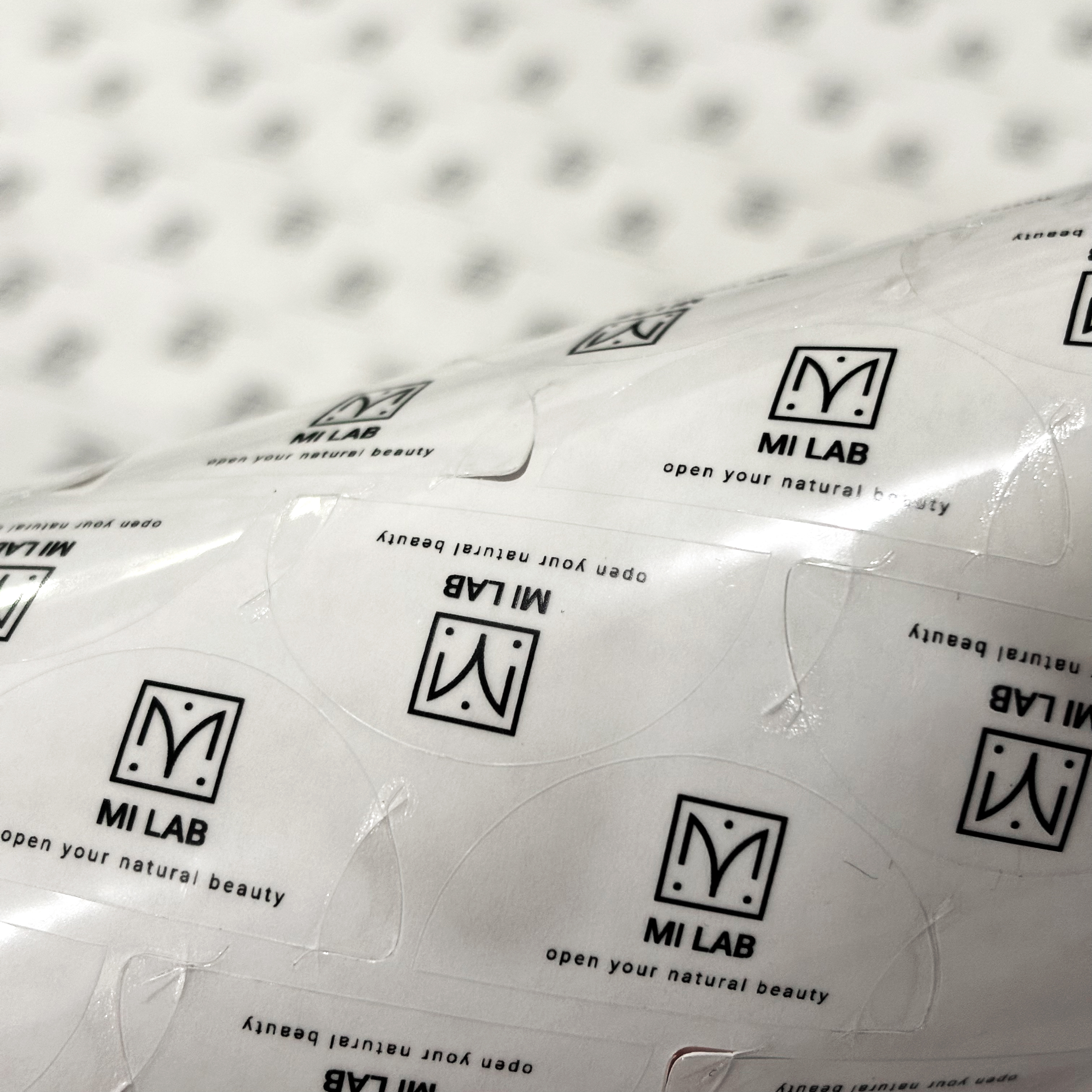 Этикетки и сифтеры для бренда косметики Mi Lab