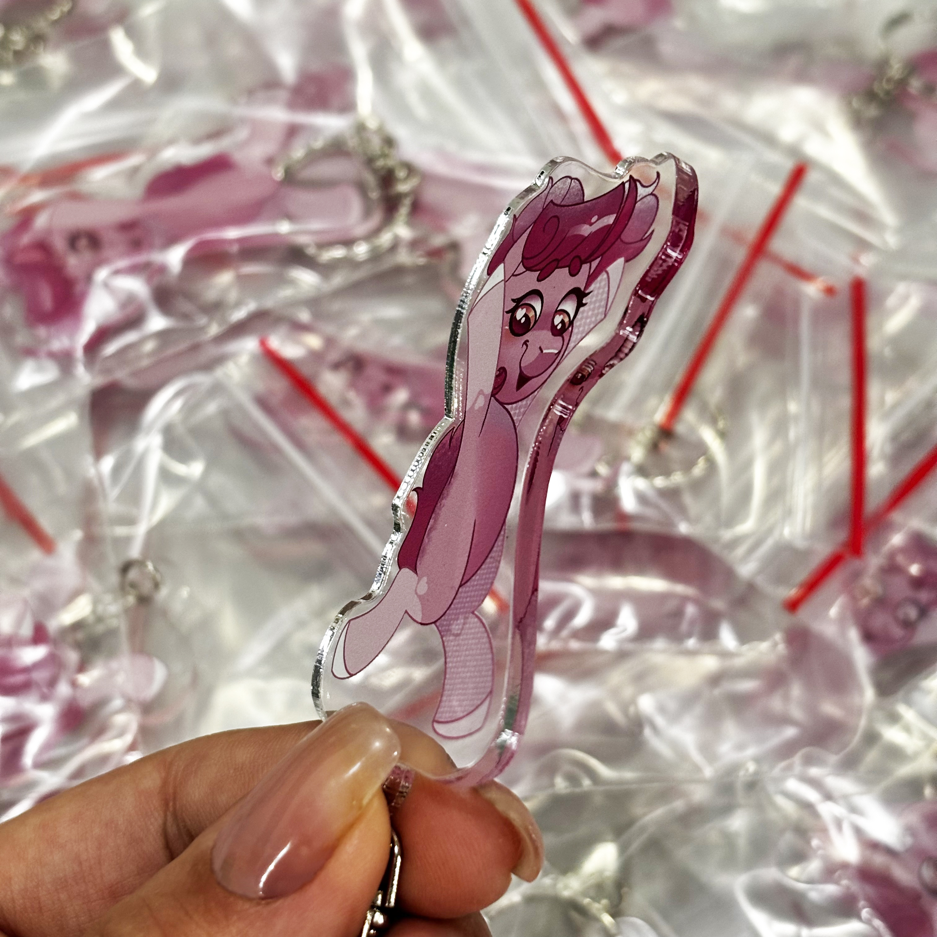 Акриловые брелоки с пони