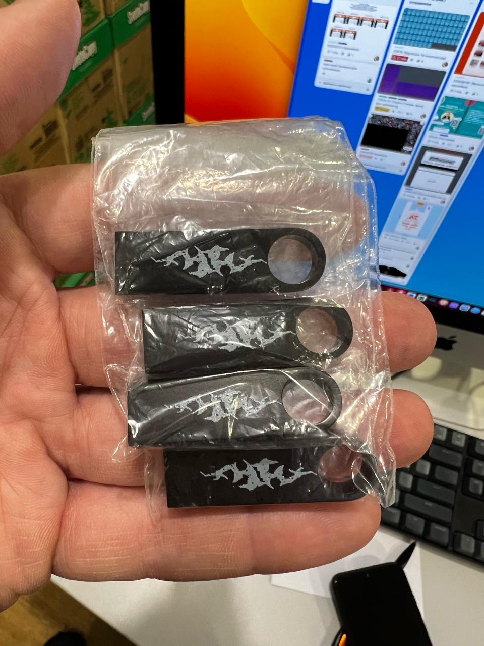 Флешки для группы Золотые зубы