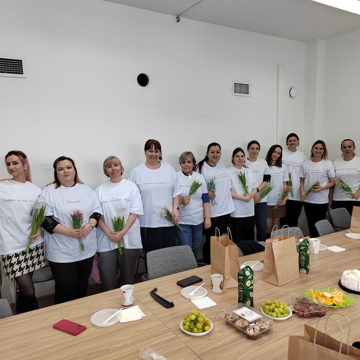 Футболки с печатью фраз