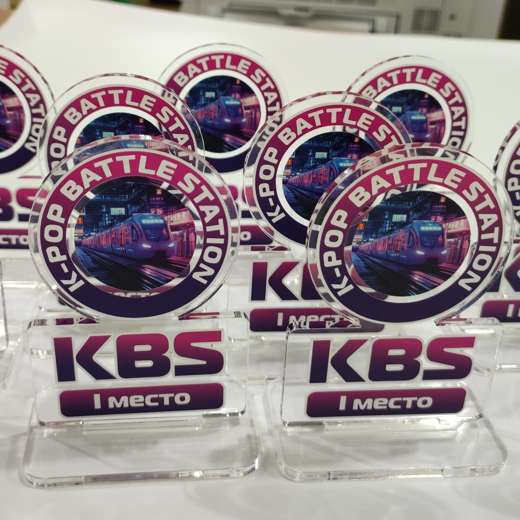 Акриловые фигурки