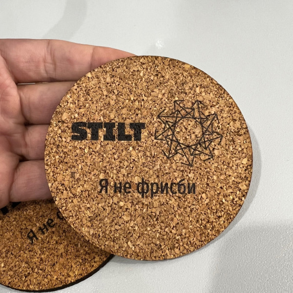 Блокноты, коврики для мыши, ручки и костеры для компании STILT