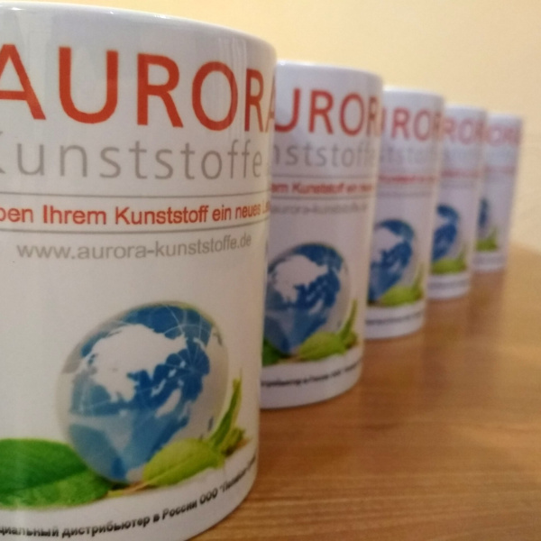 Кружки и акриловые магниты для компании ПолиКон-Трейд (Aurora Kunststoffe GmbH)
